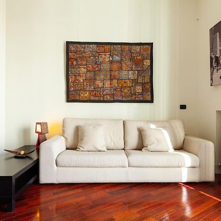 Casa Delle 5 Giornate Di Milano Apartment Luaran gambar