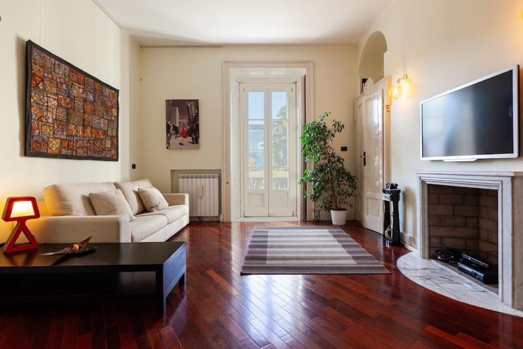 Casa Delle 5 Giornate Di Milano Apartment Luaran gambar