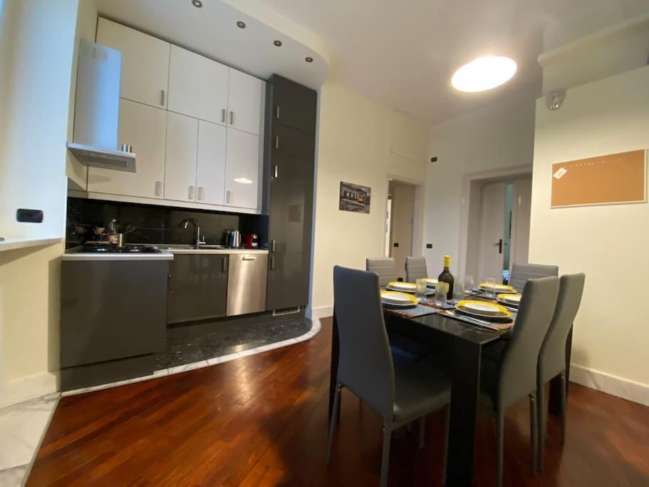 Casa Delle 5 Giornate Di Milano Apartment Luaran gambar