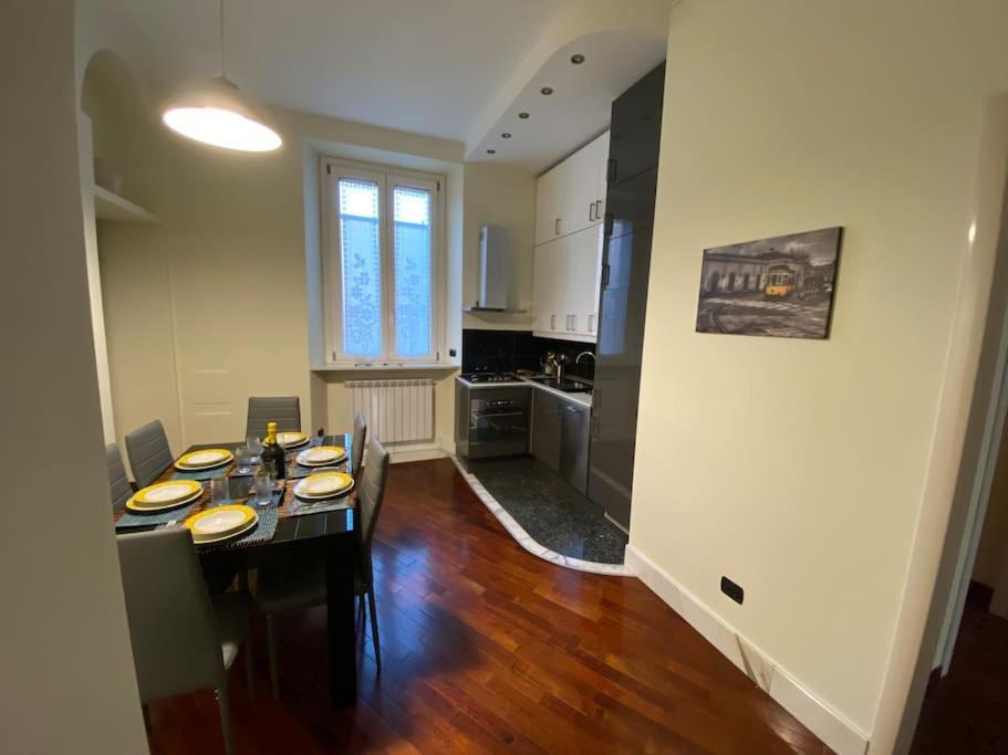 Casa Delle 5 Giornate Di Milano Apartment Luaran gambar
