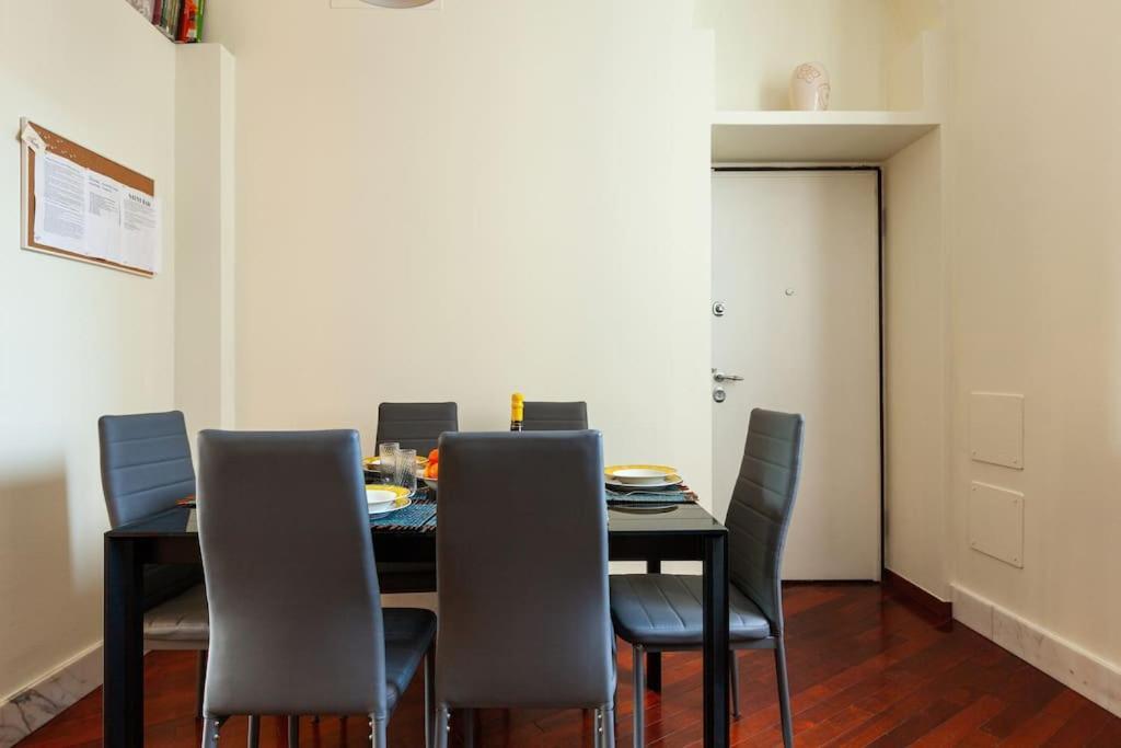 Casa Delle 5 Giornate Di Milano Apartment Luaran gambar